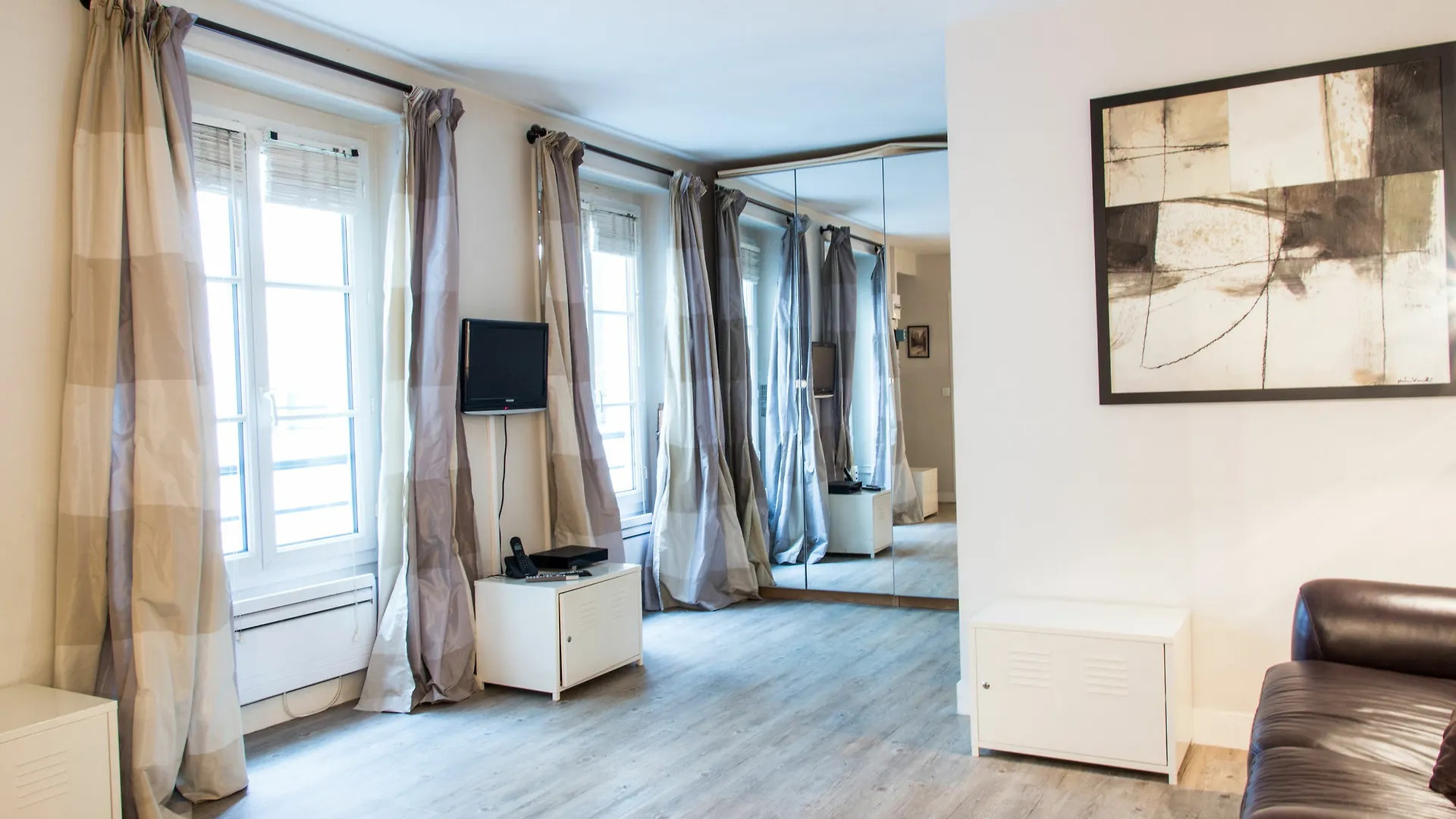 Marais Sicile Apartman